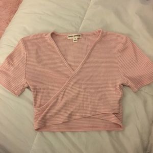 🌷 cute crop top 🌷